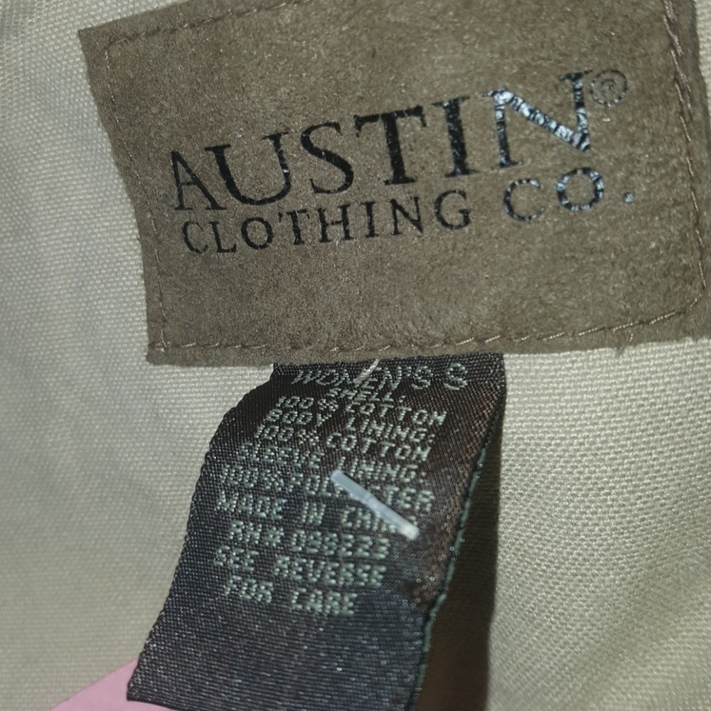 Jacket - Picture 2 of 3